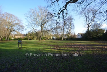 2 bed flat, Foxhill Court, Adel, Leeds, LS165PL - Image 2