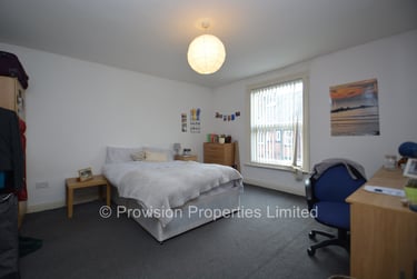 6 bed house, Brudenell Mount, Hyde Park, Leeds, LS61HS - Image 9