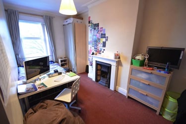 8 bed house, Belle Vue Road, Hyde Park, Leeds, LS31HF - Image 8