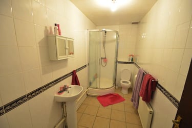 8 bed house, Belle Vue Road, Hyde Park, Leeds, LS31HF - Image 14