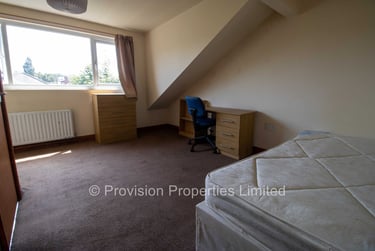 6 bed house, Chestnut Avenue, Hyde Park, Leeds, LS61AZ - Image 4