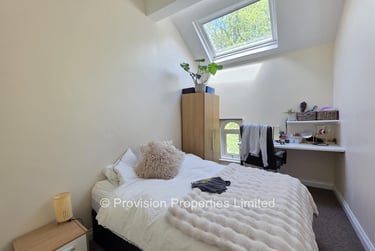 1 bed flat, Moorland Road, Hyde Park, Leeds, LS61AL - Image 2