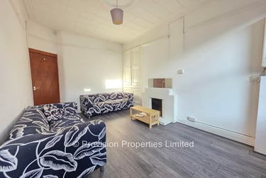 5 bed house, Walmsley Road, Burley, Leeds, LS61NG - Image 4