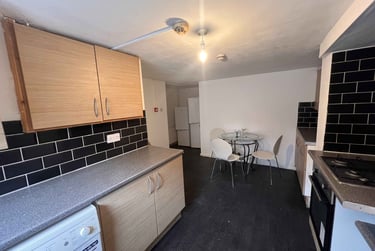 5 bed house, Walmsley Road, Burley, Leeds, LS61NG - Image 7