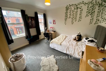 4 bed house, Ashville Grove, Burley, Leeds, LS61LY - Image 4