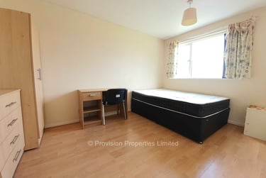 3 bed house, Consort View, Hyde Park, Leeds, LS31NX - Image 5