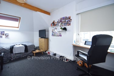 10 bed house, Regent Park Avenue, Rampart Road, Leeds, LS62AU - Image 13