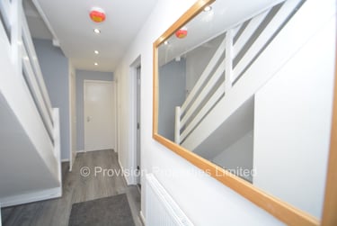 4 bed house, Well Close Rise, Woodhouse, Leeds, LS29ET - Image 6