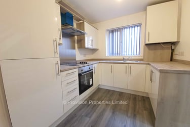 4 bed house, Well Close Rise, Woodhouse, Leeds, LS29ET - Image 9