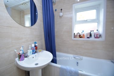4 bed house, Royal Park Road, Hyde Park, Leeds, LS61JJ - Image 7