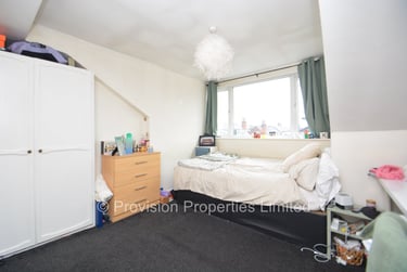 4 bed house, Royal Park Road, Hyde Park, Leeds, LS61JJ - Image 4