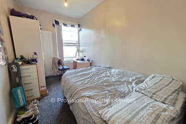 4 bed house, Welton Grove, Hyde Park, Leeds, LS61ES - Image 7