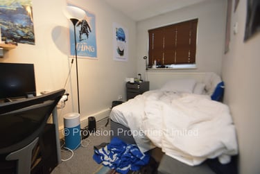 4 bed house, Hyde Park Close, Hyde Park, Leeds, LS61SF - Image 6