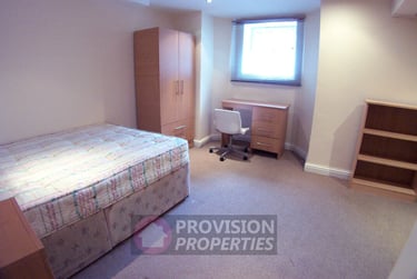 6 bed house, Hessle Place, Hyde Park, Leeds, LS61EU - Image 10