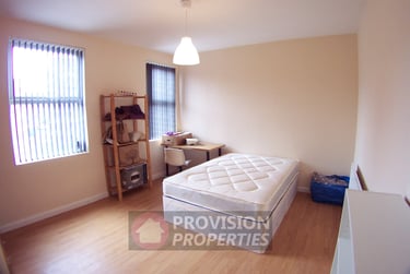 6 bed house, Hessle Place, Hyde Park, Leeds, LS61EU - Image 6