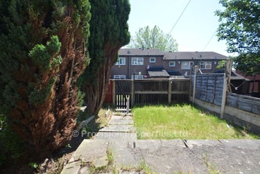 3 bed house, Kendal Lane, Woodhouse, Leeds, LS31AS - Image 2