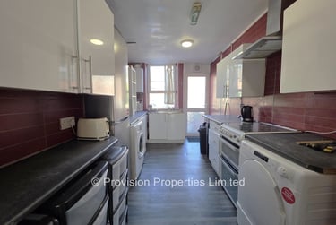 7 bed house, Brudenell Avenue, Hyde Park, Leeds, LS61HD - Image 7