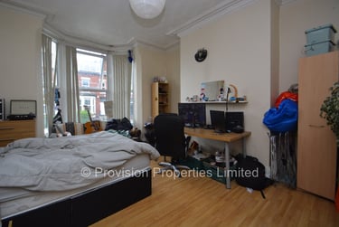 6 bed house, Brudenell Mount, Hyde Park, Leeds, LS61HT - Image 7