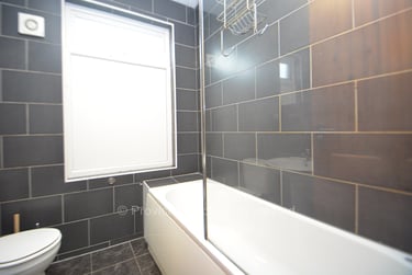 5 bed house, Hessle View, Hyde Park, Leeds, LS61ER - Image 13