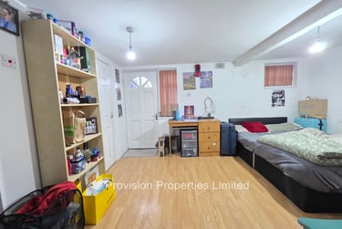 3 bed house, Graham Avenue, Burley, Leeds, LS42LW - Image 6