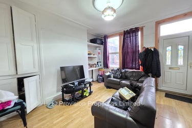 3 bed house, Graham Avenue, Burley, Leeds, LS42LW - Image 1