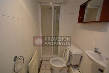 5 bed house, Welton Place, Hyde Park, Leeds, LS61EW - Image 13