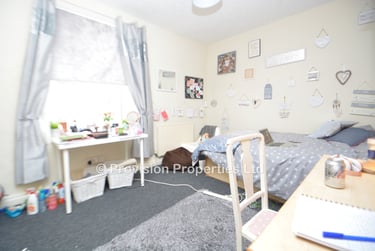 5 bed house, Welton Place, Hyde Park, Leeds, LS61EW - Image 7