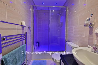 2 bed flat, Cardigan Road, Headingley, Leeds, LS63BJ - Image 4