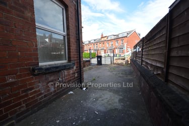 8 bed house, Hessle Place, Hyde Park, Leeds, LS61EU - Image 10