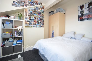 8 bed house, Hessle Place, Hyde Park, Leeds, LS61EU - Image 8