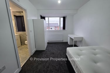 3 bed house, Park View Avenue, Burley, Leeds, LS42LH - Image 11