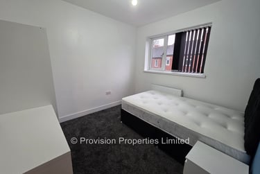 3 bed house, Park View Avenue, Burley, Leeds, LS42LH - Image 9