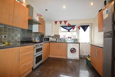 5 bed house, Walmsley Road, Burley, Leeds, LS61NG - Image 7