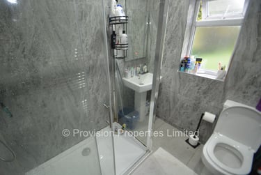 3 bed house, Kelso Gardens, Hyde Park, Leeds, LS29PS - Image 9