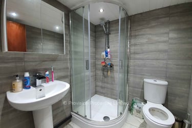 2 bed house, Ash Grove, Hyde Park, Leeds, LS61AX - Image 6