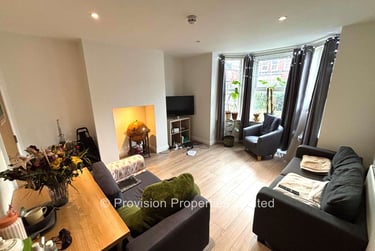 5 bed house, Cardigan Road, Burley, Leeds, LS61LU - Image 1