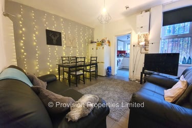 6 bed house, Mayville Place, Burley, Leeds, LS61NE - Image 1