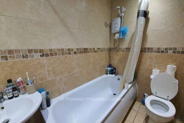 4 bed house, Harold Mount, Hyde Park, Leeds, LS61PW - Image 2