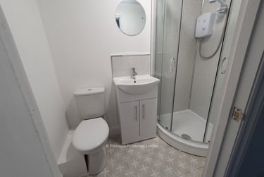 1 bed flat, Moorland Road, Hyde Park, Leeds, LS61AL - Image 3