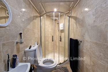 2 bed flat, Regent Park Terrace, Rampart Road, Leeds, LS62AX - Image 3