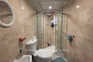2 bed flat, Regent Park Terrace, Rampart Road, Leeds, LS62AX - Image 7