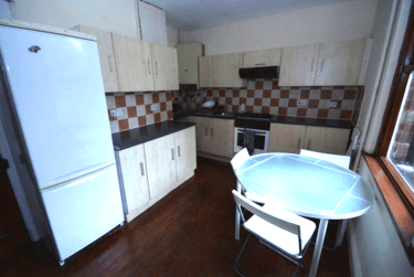 6 bed house, St Michaels Terrace, Headingley, Leeds, LS63QB - Image 2