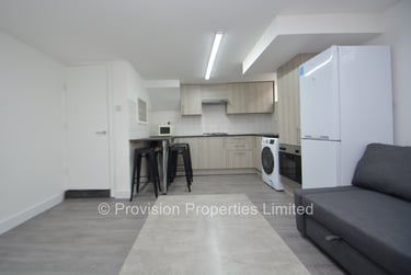 3 bed house, Harold Mount, Hyde Park, Leeds, LS61PW - Image 9