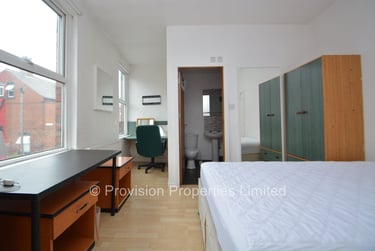 4 bed house, Harold Grove, Burley, Leeds, LS61LB - Image 6