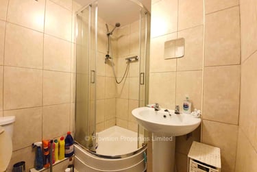 7 bed house, Walmsley Road, Burley, Leeds, LS61NG - Image 5