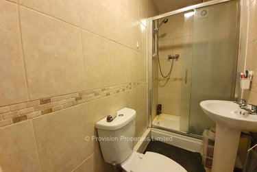 7 bed house, Walmsley Road, Burley, Leeds, LS61NG - Image 10