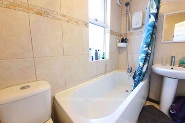 7 bed house, Walmsley Road, Burley, Leeds, LS61NG - Image 7