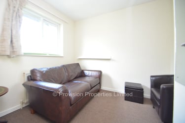 4 bed house, Well Close Rise, Woodhouse, Leeds, LS29ET - Image 11