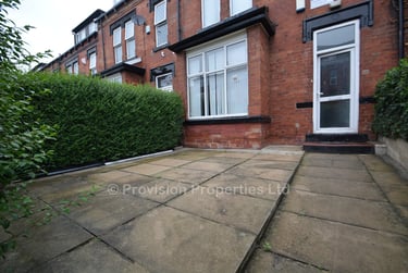 8 bed house, Brudenell Avenue, Hyde Park, Leeds, LS61HD - Image 9