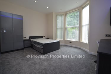 4 bed house, Hyde Park Road, Hyde Park, Leeds, LS61AH - Image 3